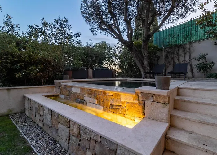 Mougins Collection - Ravissante Suite Avec Bassin Chauffe En Saison