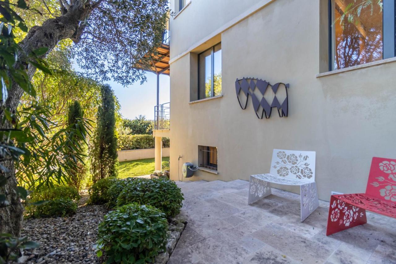 Collection - Ravissante Avec Bassin Chauffe En Saison Mougins